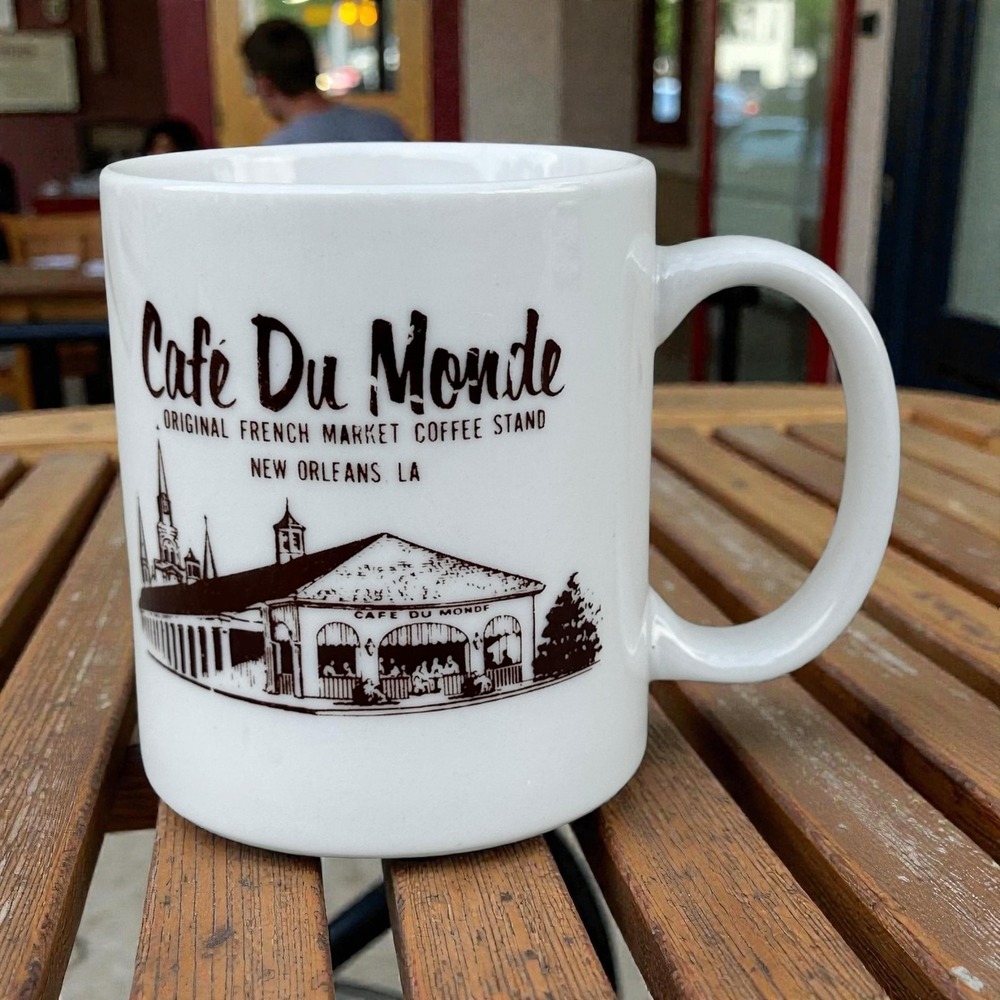Cafe Du Monde New Orleans Coffee Mug White Ceramic 11 Oz French Market Souvenir